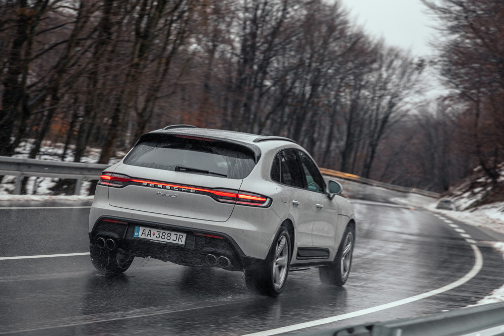 2024 Porsche Macan S